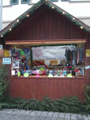 Stand3.jpg